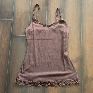 Tank top: brown undershirt w/t lace detailing